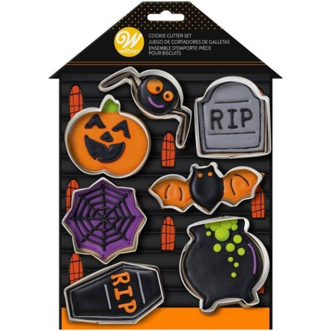 7-cookie-cutter-haunted-house-halloween