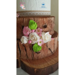 wood-effect cake