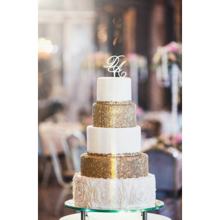 gold-and-white-wedding-cake-idea