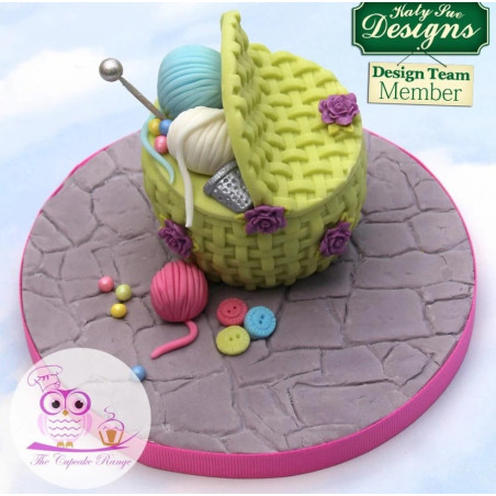 sugar-paste-stone-wall-effect