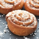 sugar-pearls-funcakes