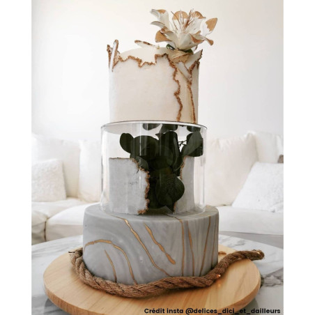 transparent-floor-cake-piece-montee