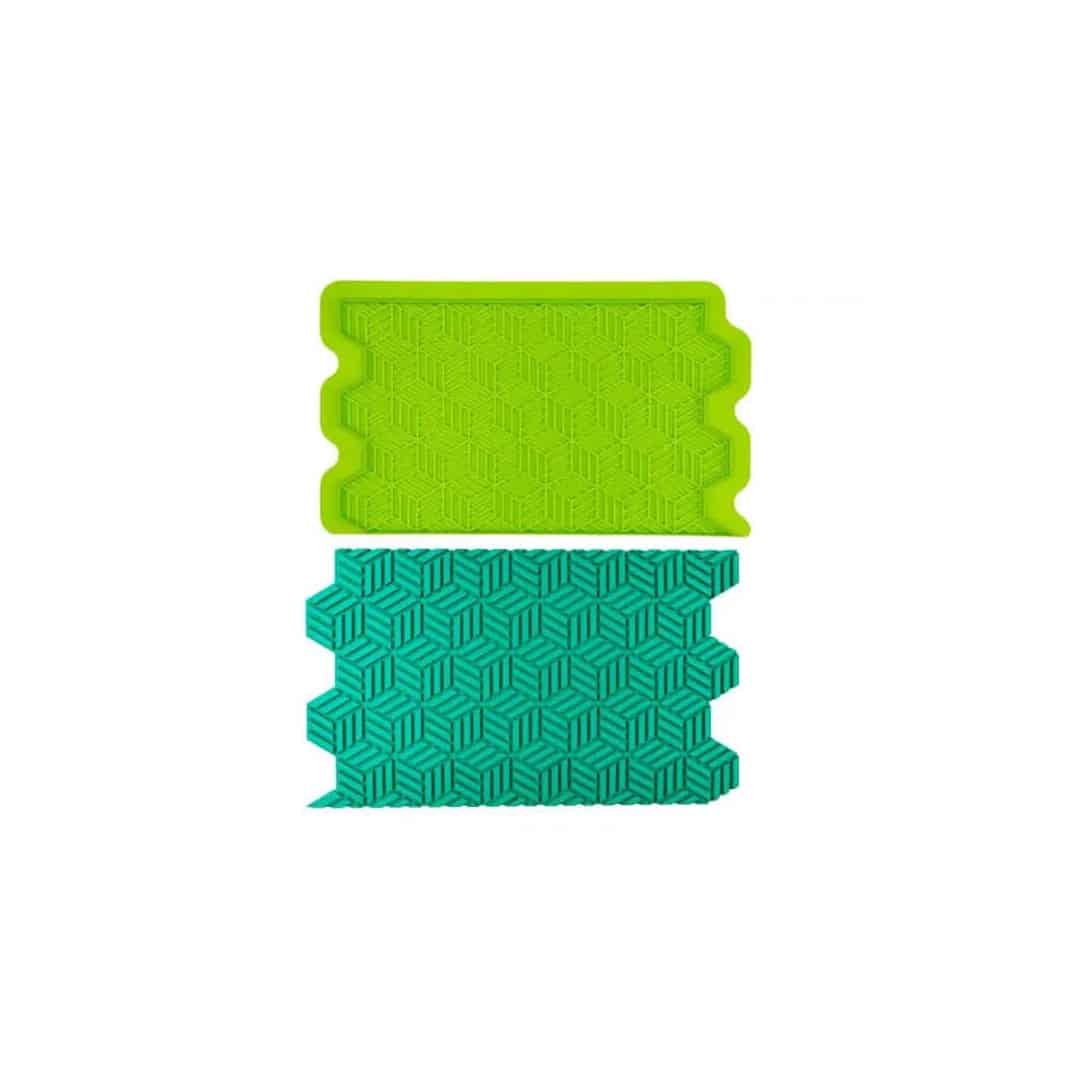 geometric-illusion-modeling-mold
