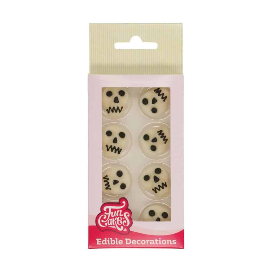 halloween-cake-decorations-skulls-