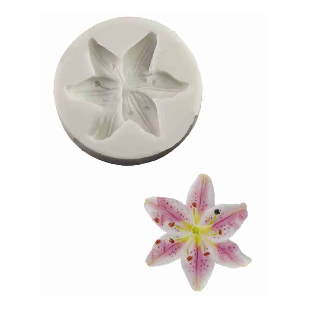 fleur-de-lys-modeling-mold