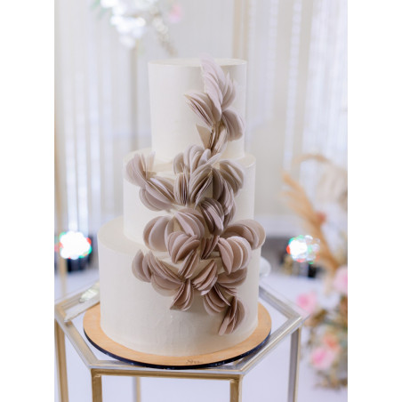 wedding-cake-with-waffer-decor