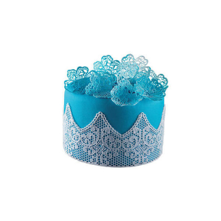 cake-with-lace-food