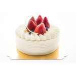 vanilla-strawberry cake
