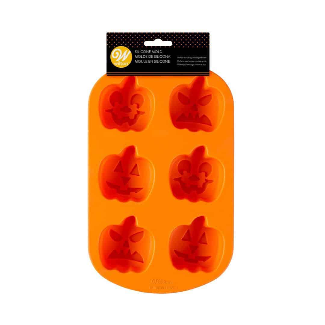 jack-o'-lantern cake mold