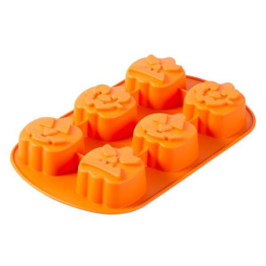 Jack-o'-lantern cake mold