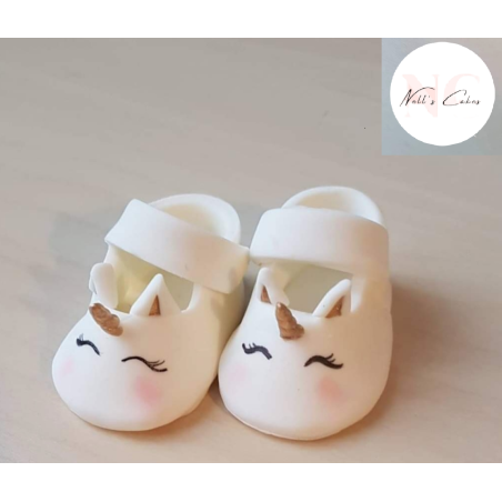 kit-molds-slippers-unicorn-baby-