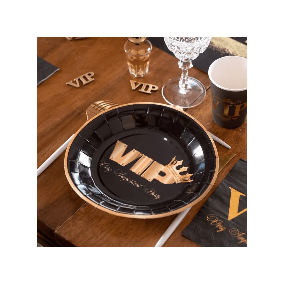 10 VIP plates