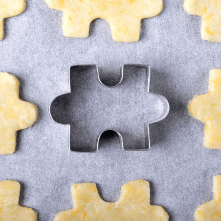 cookie cutter puzzle piece