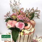 mold-modeling-pink