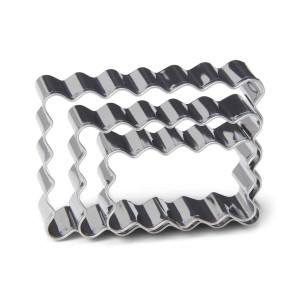 3-cookie-cutter-small-butter