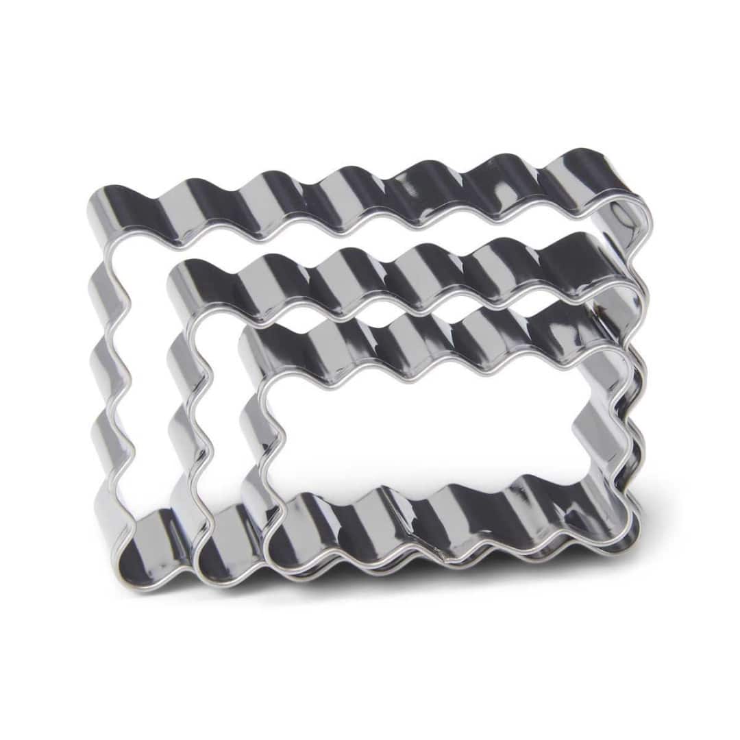 3-cookie-cutter-small-butter