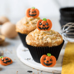 decorations-cupcakes-pumpkin