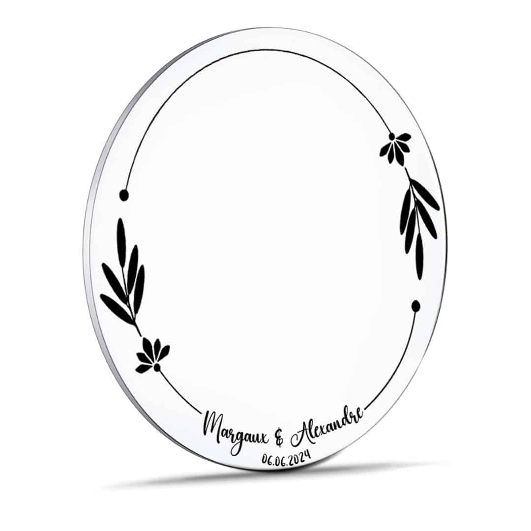 personalized-wedding-cake-tray