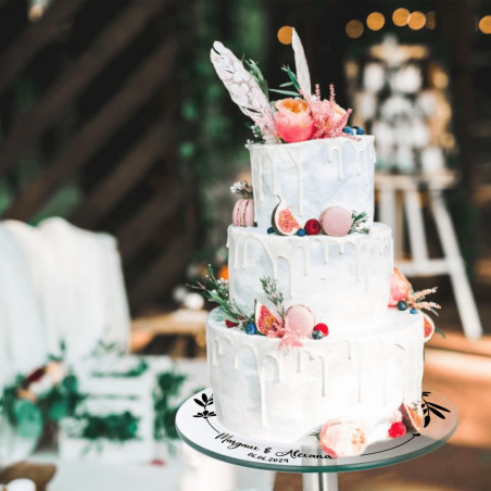 cake-board-personalized-wedding-cake