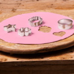 funcakes-pink-sugar-paste-roll