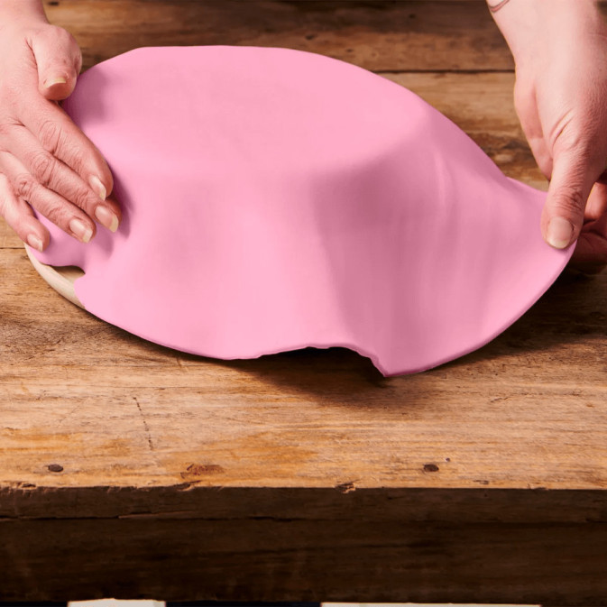 roller-pate-a-sucre-rose-funcakes.jpg