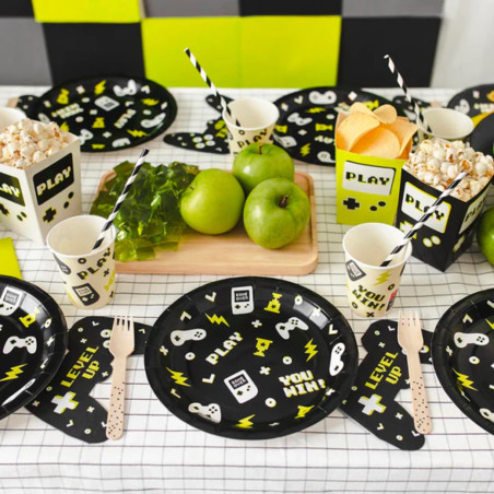 video-game-birthday-deco