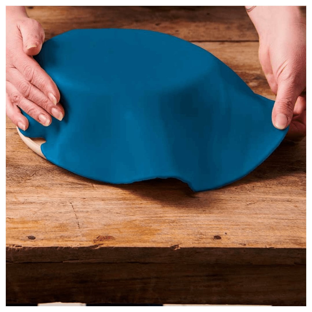 navy-blue-sugar-paste-on-a-roll-funcakes