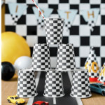 6 checkered cups