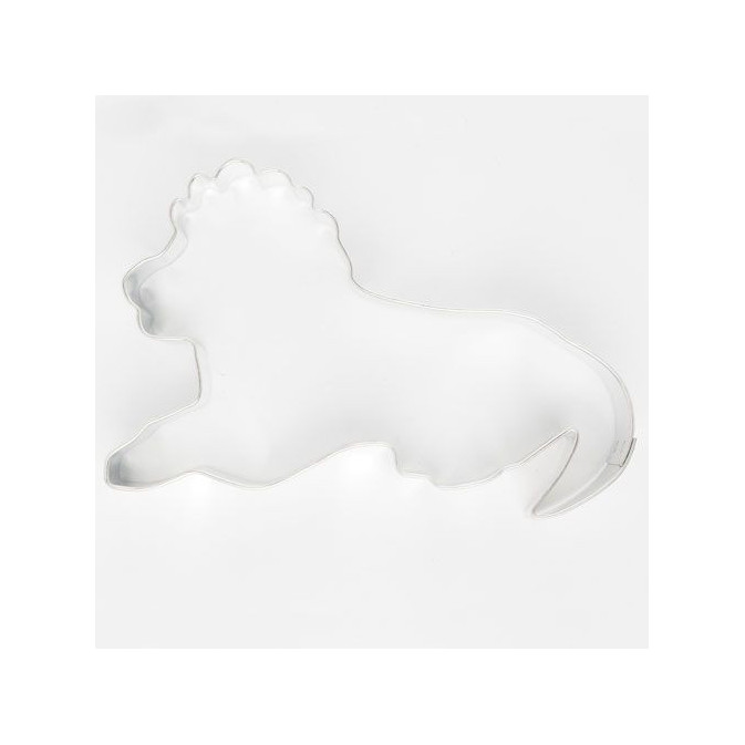 Metal lion cookie cutter