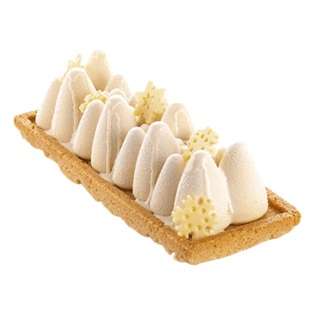 ice glow vanilla cake