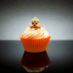 halloween cupcake and box