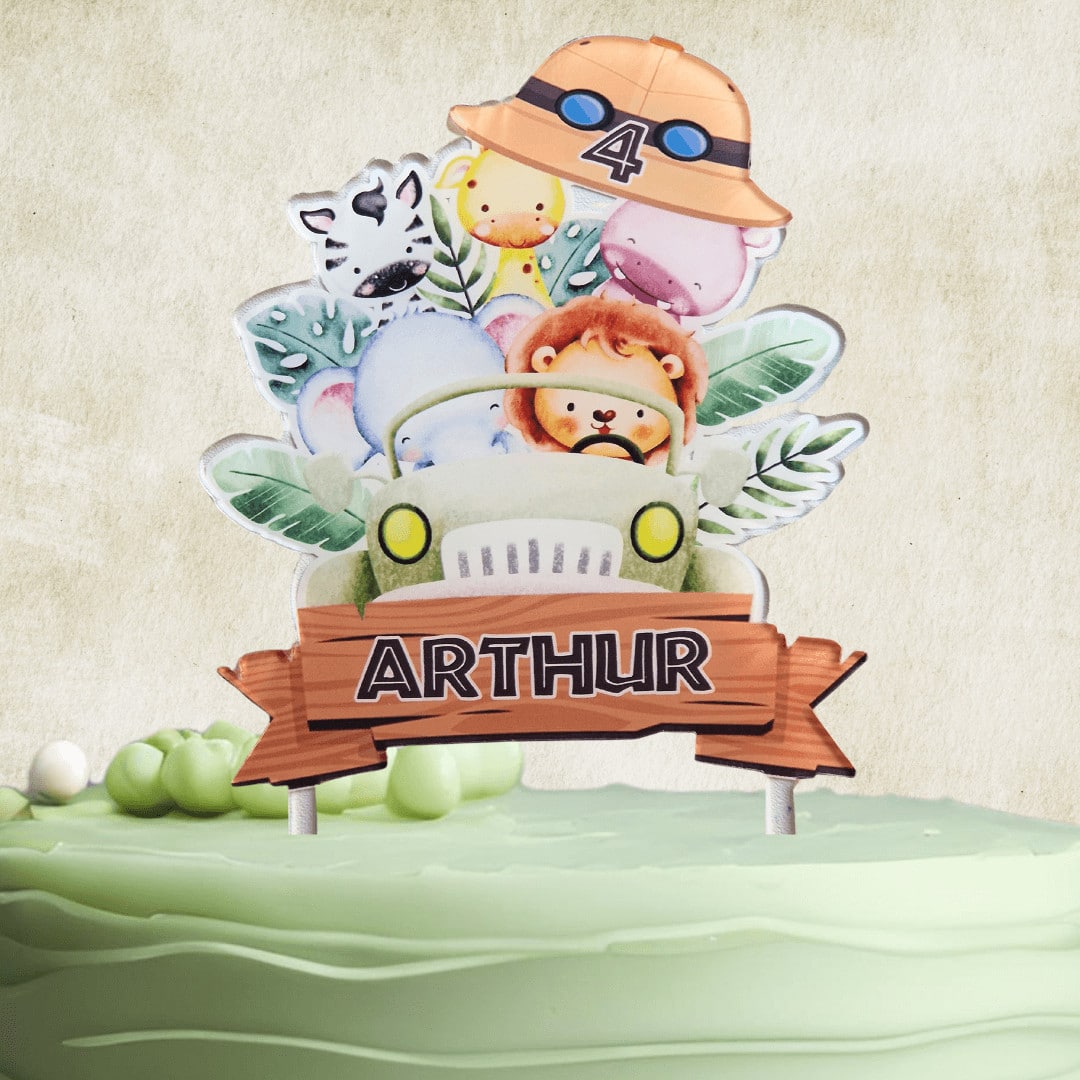 cake topper safari personal on a cake design