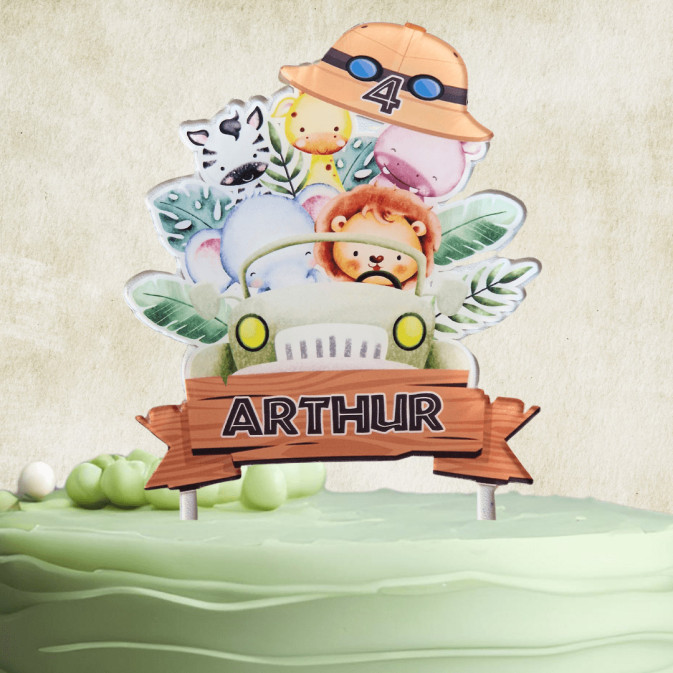cake topper safari personal on a cake design