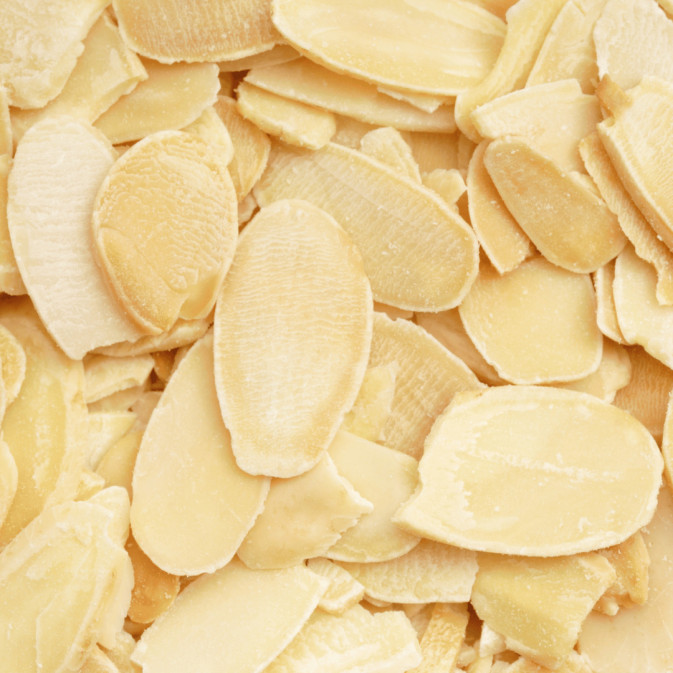Blanched flaked almonds