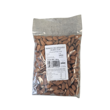 shelled almonds 250gr