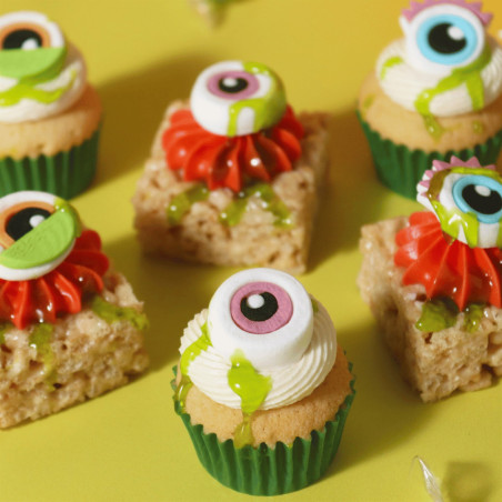 Halloween decorated cupcakes with eyes