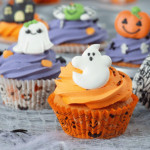 36 Halloween cupcake cases