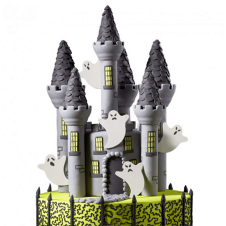 halloween castle cake