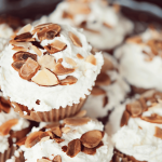 cupcake almond aroma