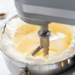 vanilla buttercream preparation