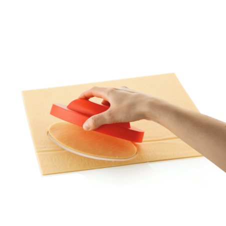 cookie cutter with 3D mold silikomart