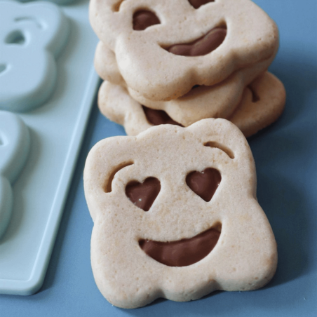 Funny silicone cookie mold for snacks