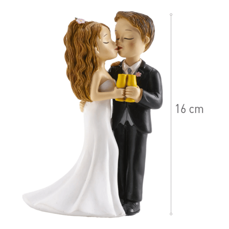 Height-figurine-married-kiss