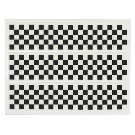 Checkerboard cake outline