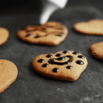 decorated chocolate tube biscuits