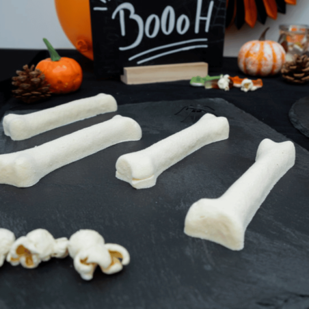 Halloween cake ideas using a Cecoa Paris mold