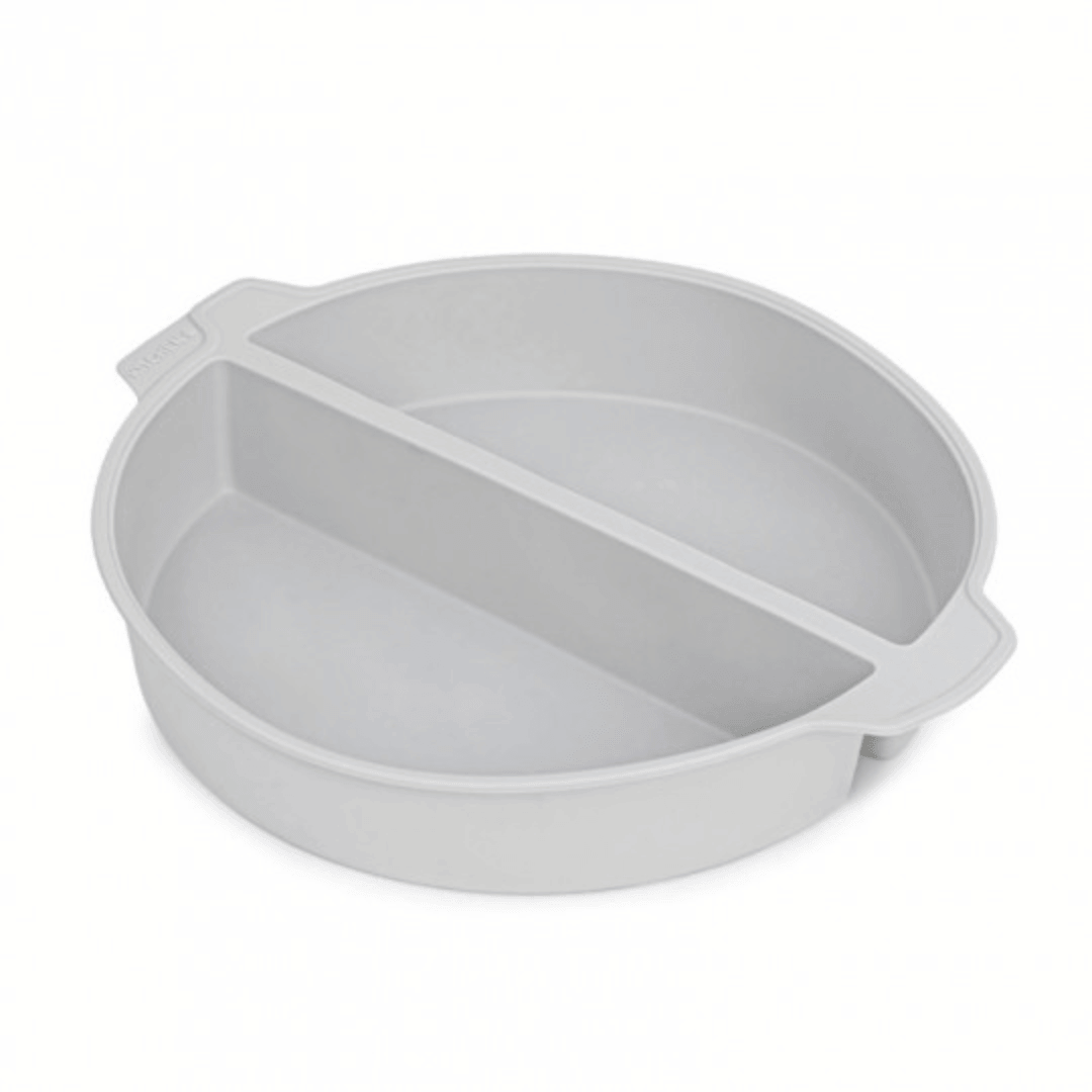 24cm silicone mold with central divider
