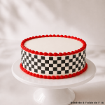 Checkerboard cake outline