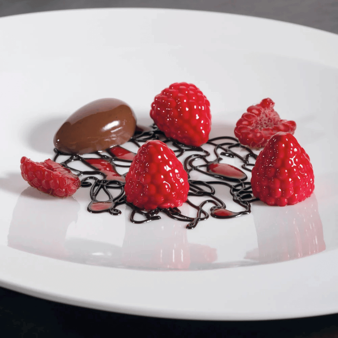 Trompe l'oeil mold with forest fruits, Pavoni Italia