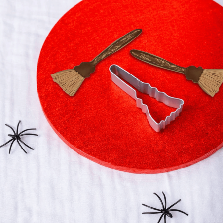 metal cookie cutter witch's broom